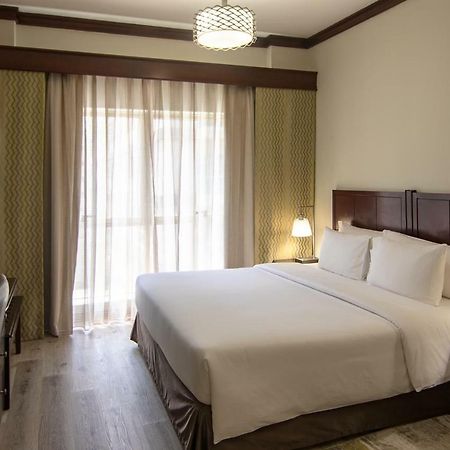 Savoy Crest Hotel Apartments Дубай Екстериор снимка