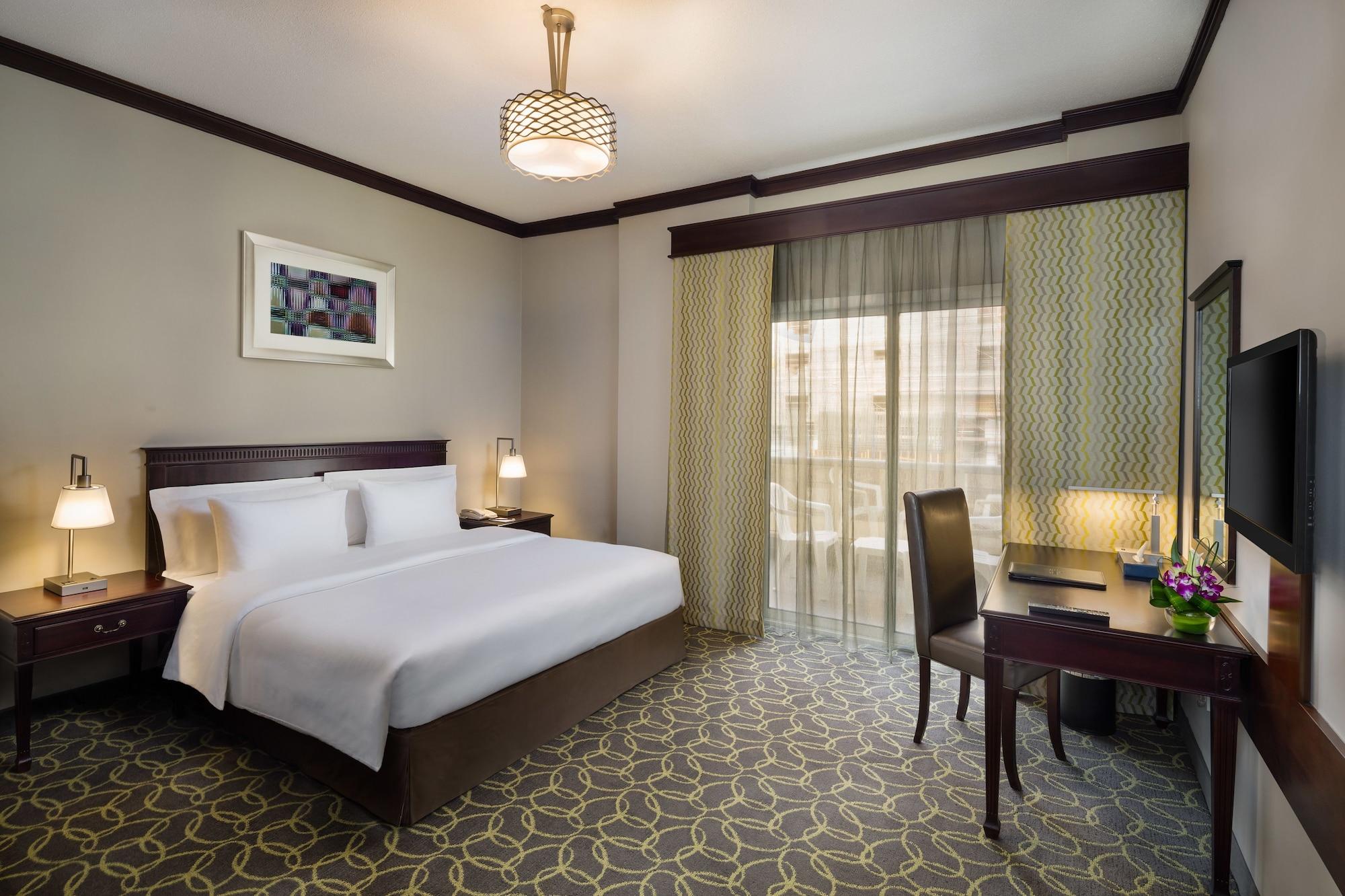 Savoy Crest Hotel Apartments Дубай Екстериор снимка