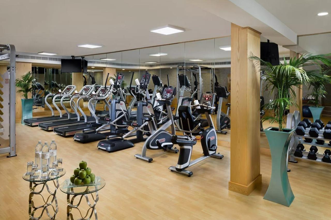 Savoy Crest Hotel Apartments Дубай Екстериор снимка